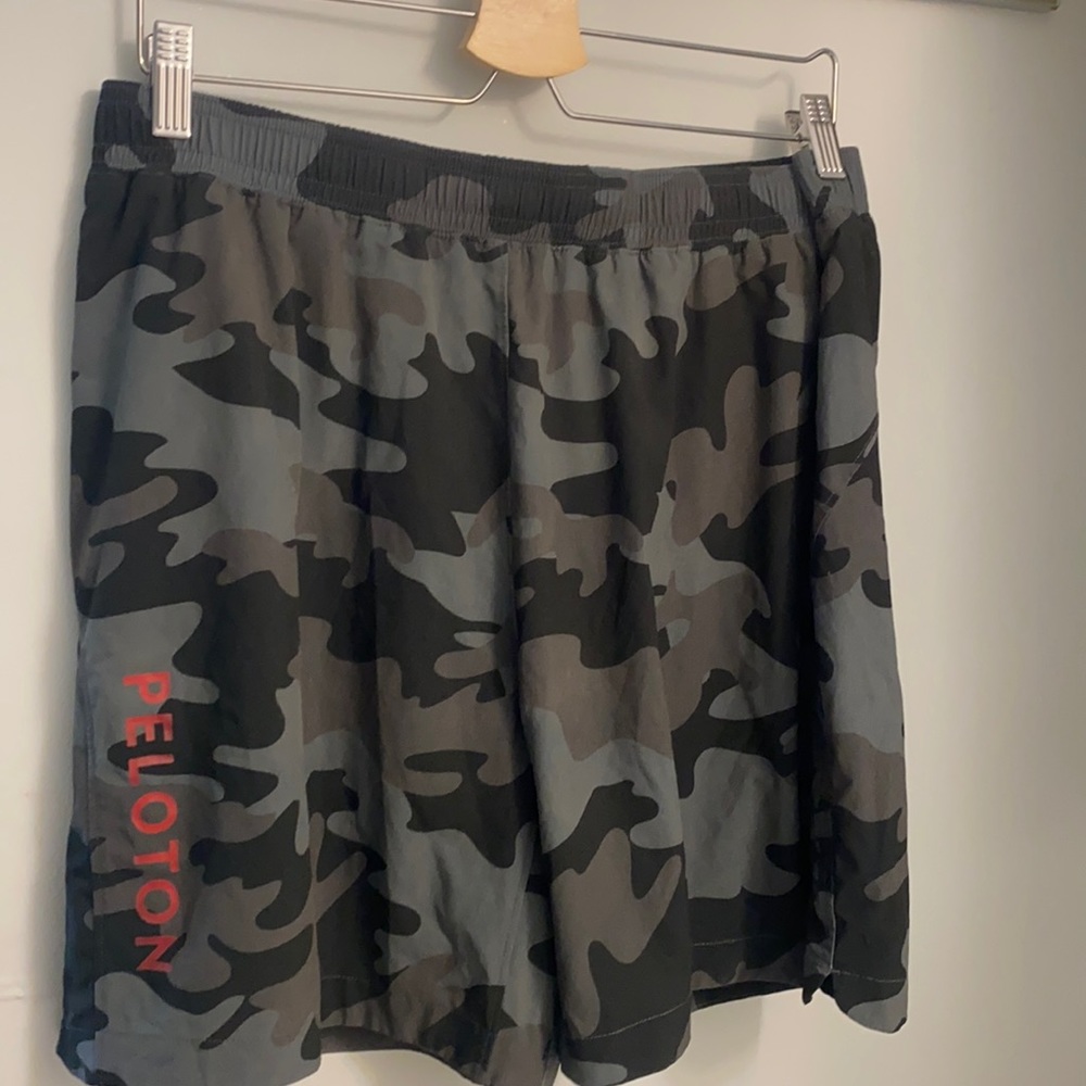 Peloton Men’s shorts XL . Gently worn. Excellent condition